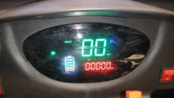 E-Auto 4 Rad KabinenRoller Frosch Bis 25-45km/h -Duswagen Verkaufe 2a9737371be9aaeb14cd12c113d5f868