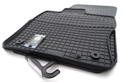 Volkswagen Gummi Fußmatten Passend Für VW Passat (B8/alle) Gummimatten Geruchsneutral 4-teilig Schwarz Hoher Rand -Duswagen Verkaufe 300daccc0d79172c2ecb14a81ed1d4fb