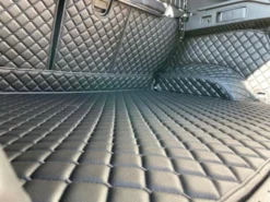 Für VW Passat Variant B8, 3 G, 2019-heute ( 240 PS ) Bitte Angeben CARSTYLER® Kofferraumschutz Hundematte Kofferraumwanne Leder Schwarz Faden Schwarz -Duswagen Verkaufe 458881bd6832fc3fcf07c01752c1b403