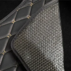 4 Stück Universal-Fussmatten Aus Kunstleder, Vorne Und Hinten, Wasserdicht, Schwarz Und Beige Genäht -Duswagen Verkaufe 516fc0b820f380480ced477f81afd022