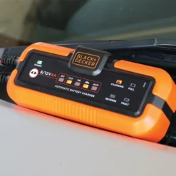 Black & Decker Black&Decker Batterieladegerät BXAE00022 -Duswagen Verkaufe 6f20739a051e8f24086990d430fbc02d