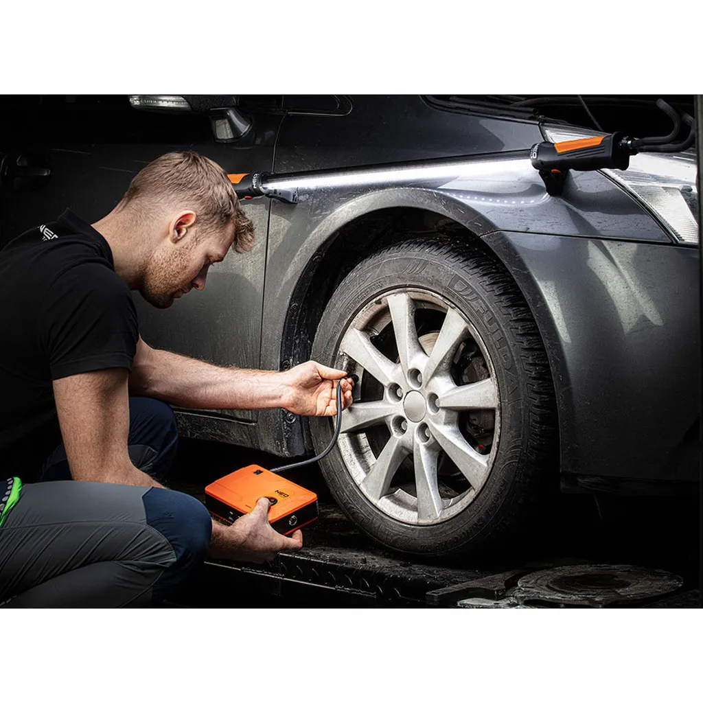 Starthilfe Mit Powerbank, Kompressor, USB Bis Zu 400 A 4 Starthilfe Mit Powerbank, Kompressor, USB Bis Zu 400 A – Bild 2