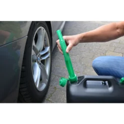 Cartrend Benzinkanister Quick 20 Liter Mit Luftöffnung Und Einfüllstutzen -Duswagen Verkaufe 931790e8fbb47f041926dca0e8a7267e