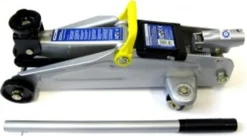 Cartrend KFZ-Rangierwagenheber 2t 24 Cartrend KFZ-Rangierwagenheber 2t -Duswagen Verkaufe e6d5baf4e7a23f871c6f025e07f567a2