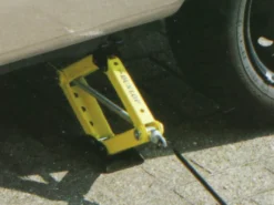 Dunlop Wagenheber - Mechanisch - Hubkraft 1,5 Tonne - Hubhöhe 26-38 Cm -Duswagen Verkaufe f2eb0a11fb33e70299c3e2f3a5146ba5